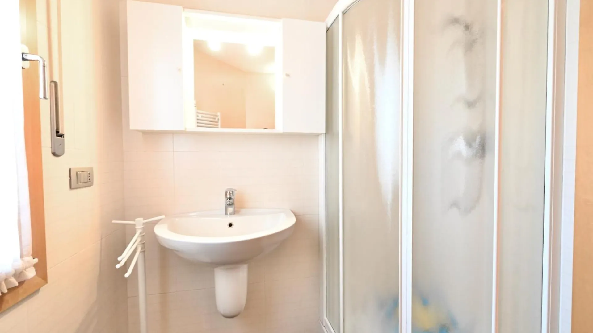 Frontemar Apartment Lido di Jesolo 0*,  Italien